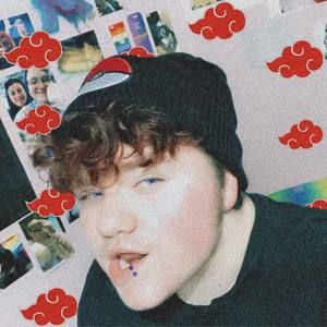 Meet your Posher, Aiden